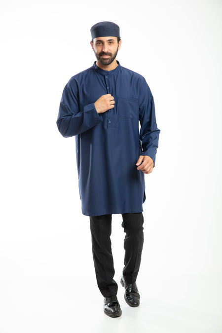 Faaris Thobe in Navy